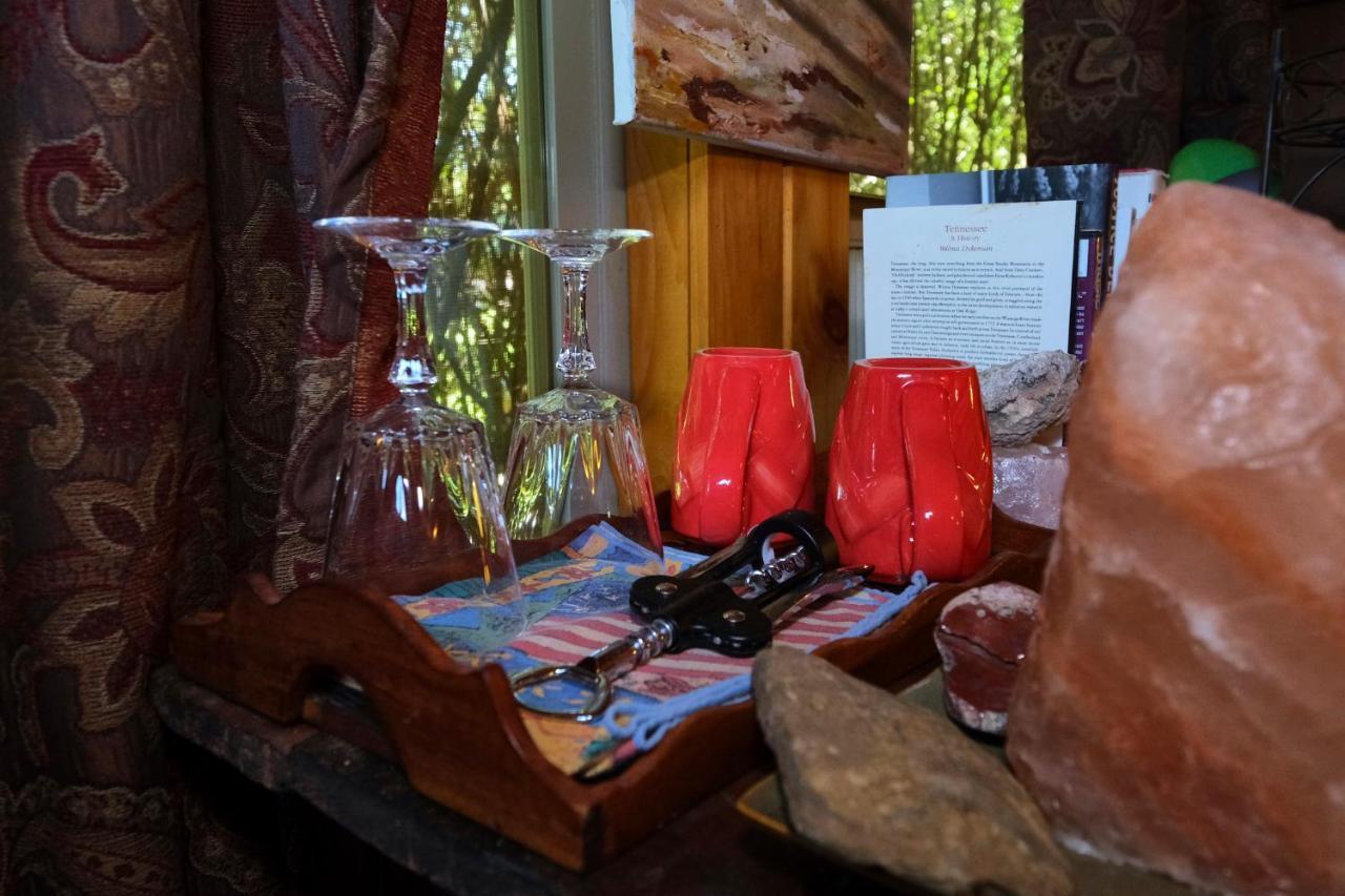 Creekwalk Inn Bed And Breakfast With Cabins Cosby Zewnętrze zdjęcie
