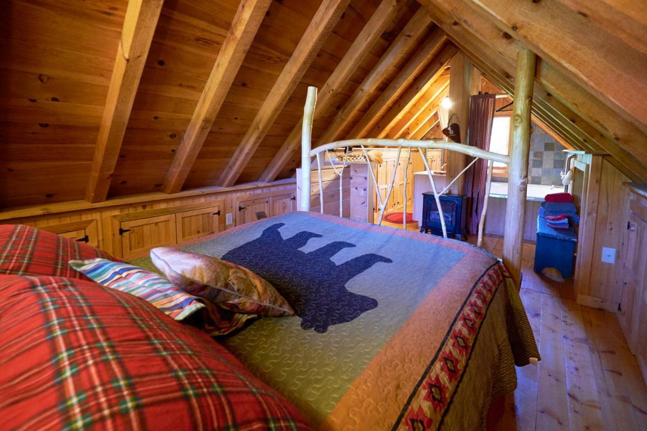 Creekwalk Inn Bed And Breakfast With Cabins Cosby Zewnętrze zdjęcie