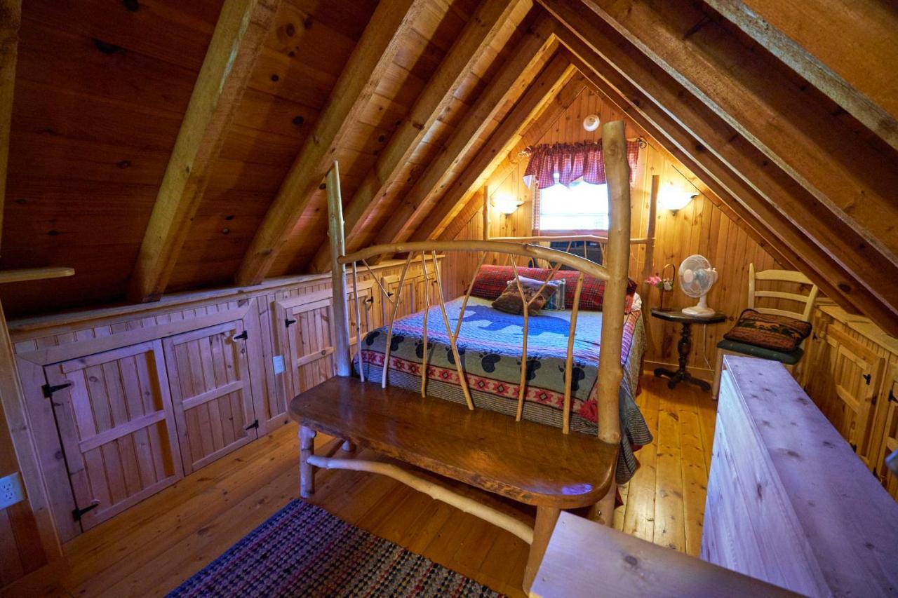 Creekwalk Inn Bed And Breakfast With Cabins Cosby Zewnętrze zdjęcie